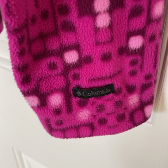 Columbia, women’s size small, light fleece top, pink - Picture 3 of 4